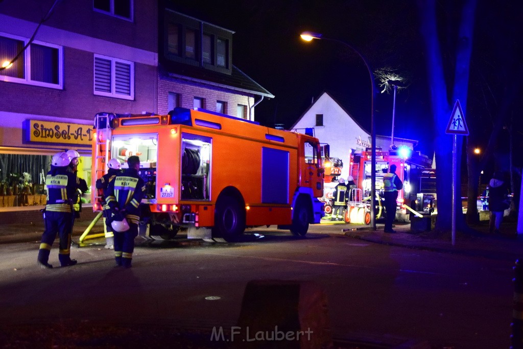 Feuer 2 Koeln Porz Langel Hinter der Kirche P163.JPG - Miklos Laubert